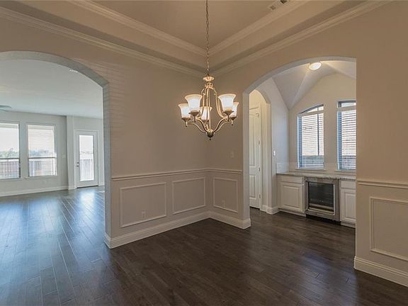 3rd image of 1396 Sassafrass St