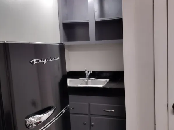 11675 Northland Dr NE, Rockford, MI