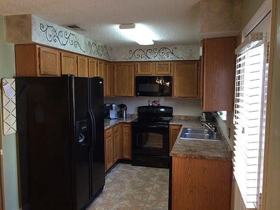 5th image of 11112 Memorial Pkwy SW #3