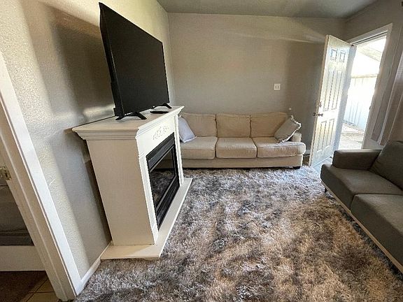 3rd image of 311 E Bryce Dr #1