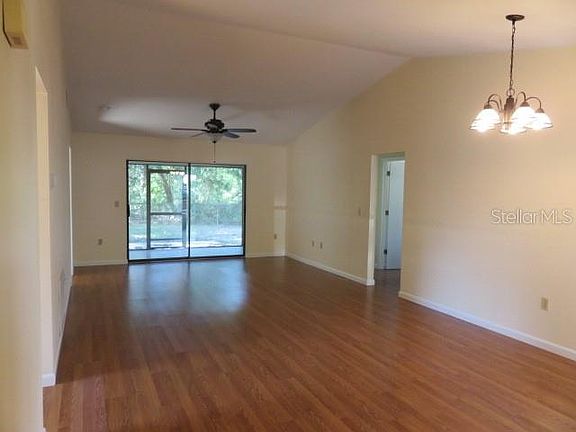 3rd image of 2065 Wood Hollow Pl