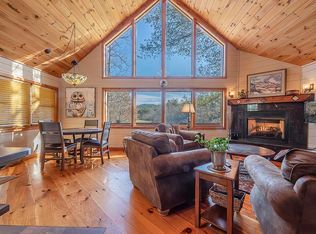 465 McCullough Switch Rd, Mineral Bluff, GA 30559