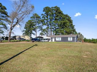 168 An County Road 131, Elkhart, TX 75839