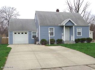 1991 Lewis Dr, Niles, MI 49120