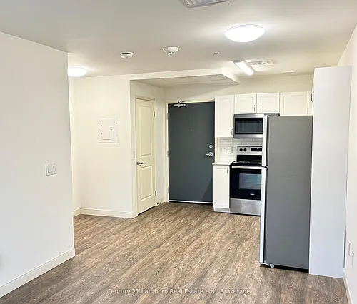 135 Station St #419 Photo 1