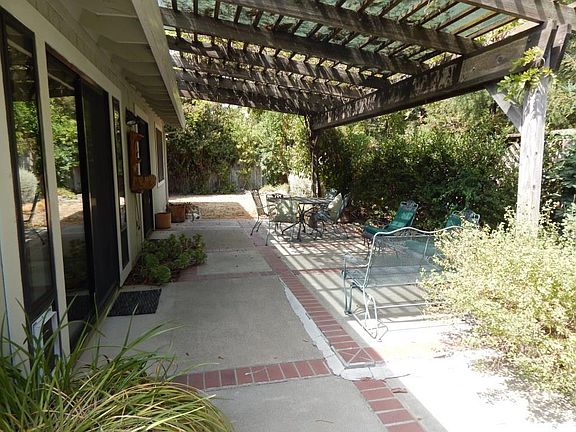 2nd image of 1211 Gazelle Pl