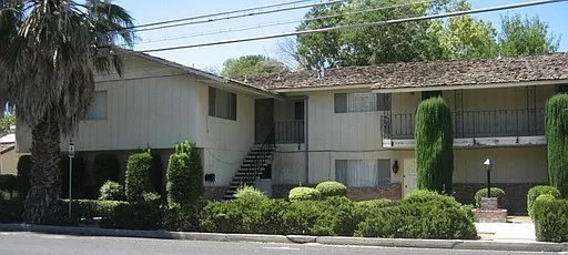 Building Photo 3