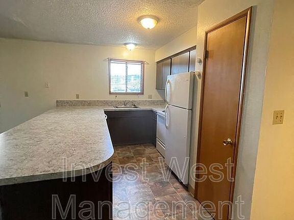 4th image of 3108 Maryland St #2