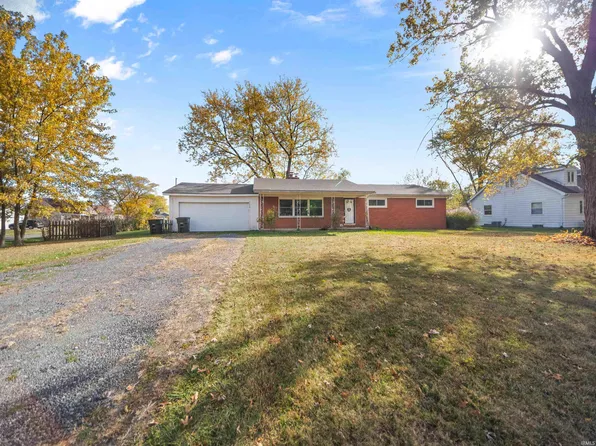 5332 Willowhurst Dr, Fort Wayne, IN 46835