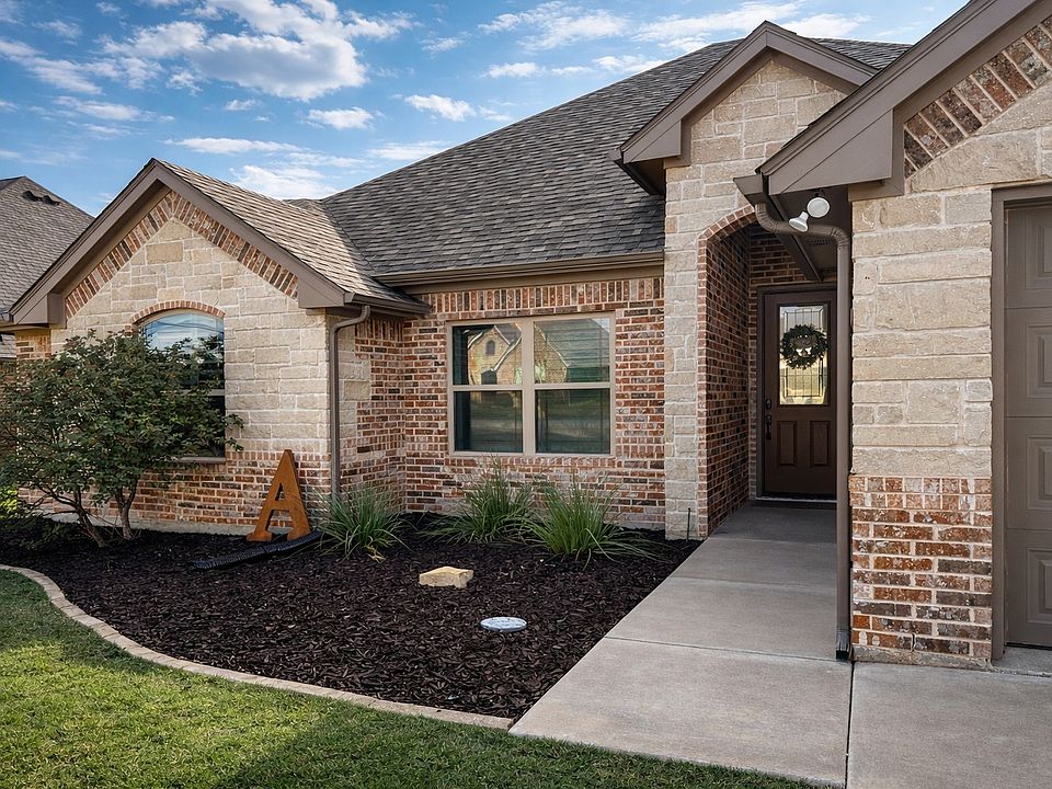 1st image of 3103 White Horse Ct
