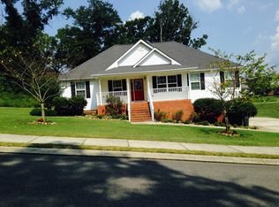 44 Bending Oak Dr, Chickamauga, GA 30707