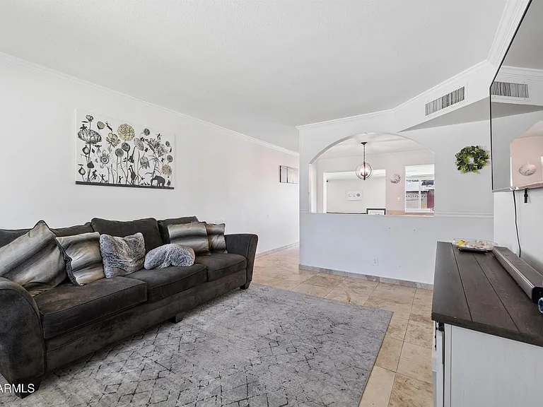 3615 S Margo Dr — Photo 5