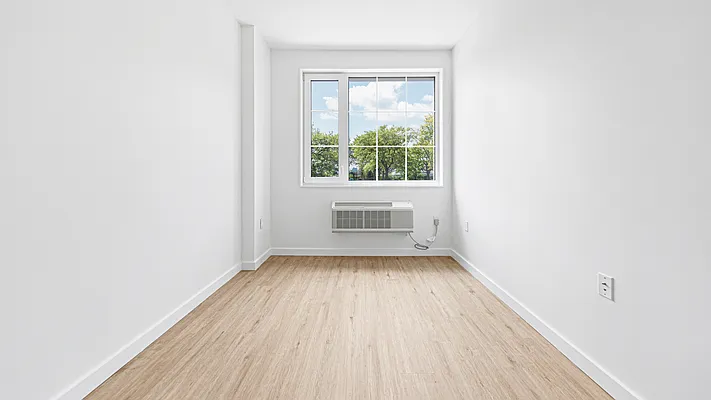 Rented by Nooklyn NYC LLC | media 22