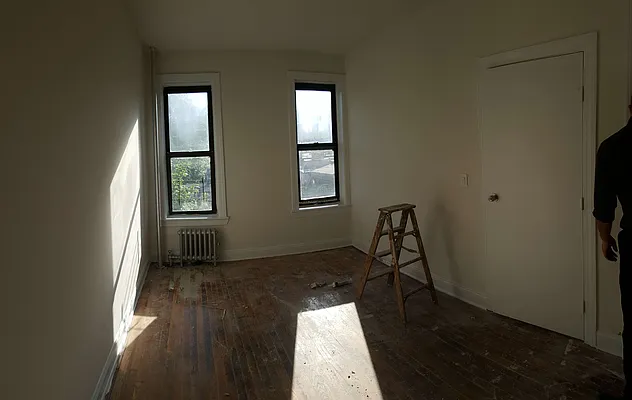 Rented by Smart NY Realty LLC | media 6