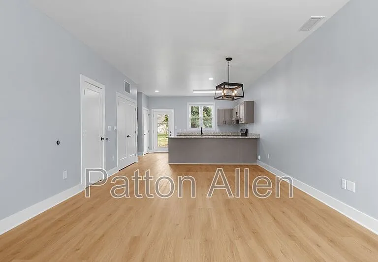 21 Catawba Valley Ct #3 — Photo 5