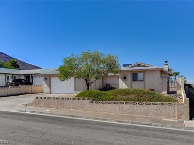 402 Bottle Brush Way, Henderson, NV, 89015