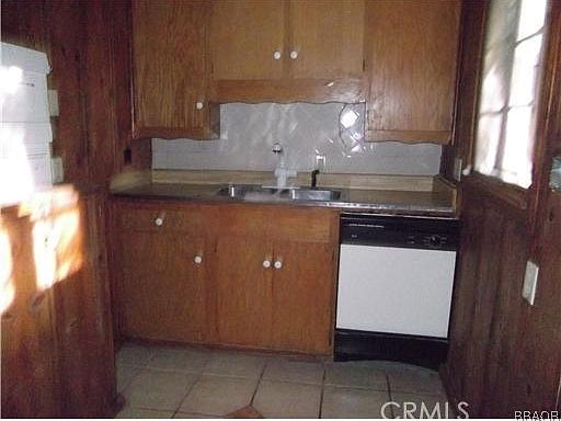 5th image of 333 Emerald Way