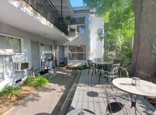 610 E California Blvd APT 4, Pasadena, CA 91106