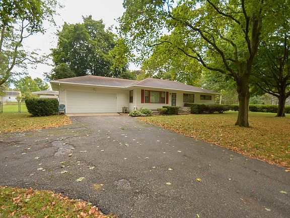 3rd image of 6315 Purdy Dr