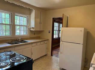 423 Whitehead Cir, Chapel Hill, NC 27514