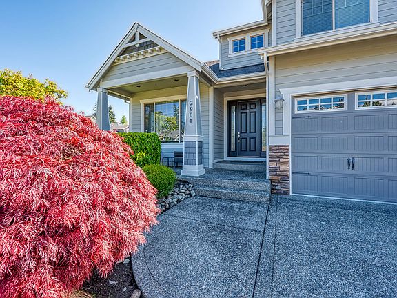 5th image of 2901 22nd Street Pl SW