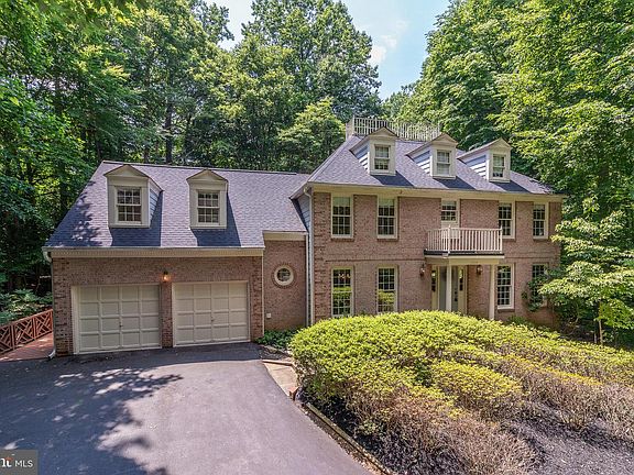 2nd image of 7314 Scarlet Oak Ct