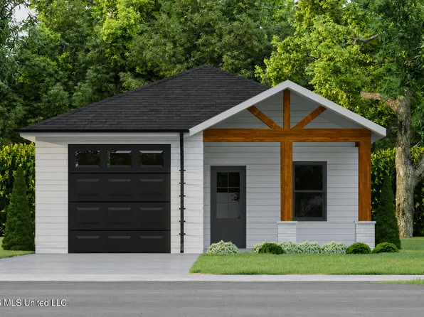 1625 S 11th St, Ocean Springs, MS 39564