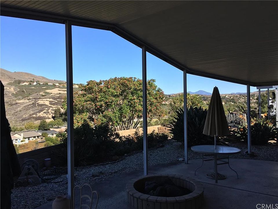 2nd image of 9 Mira Las Olas