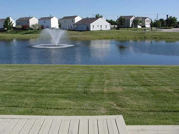 3rd image of 11904 Brocket Cir