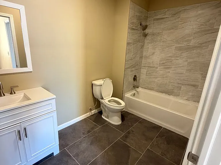 550 Spruce St — Photo 20