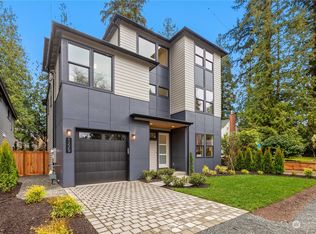 1229 NE 95th St, Seattle, WA 98115