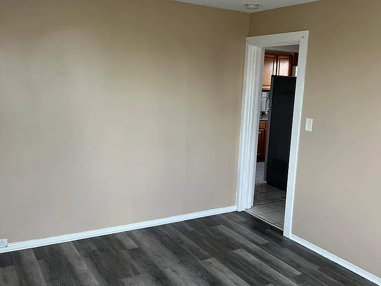 436 Beach 72 St #3 — Photo 2