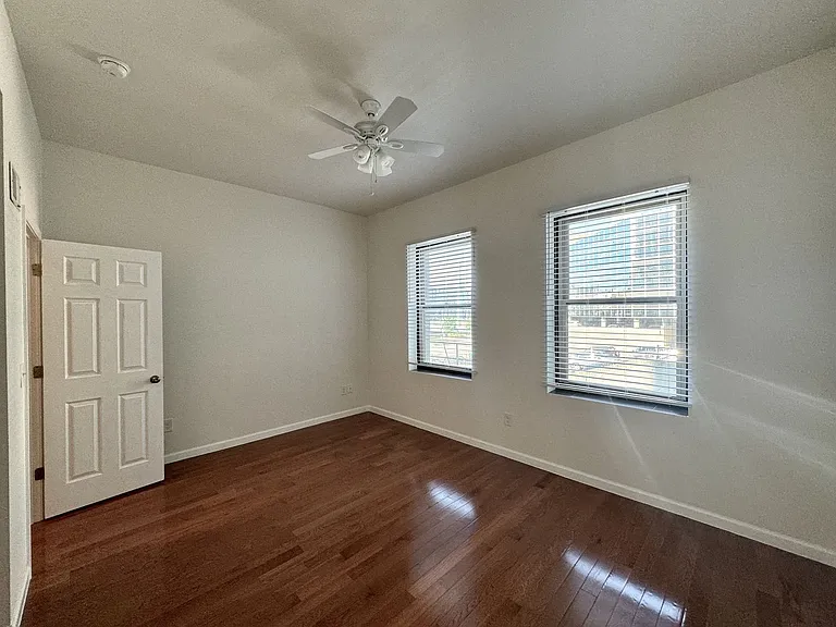 309 Sycamore Street Apartments — Photo 44