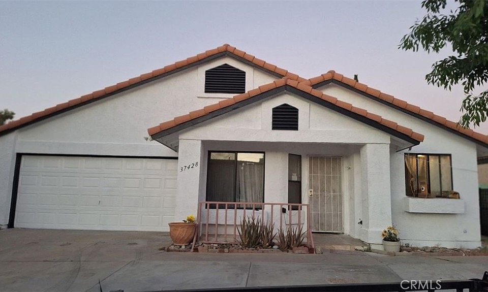 1st image of 37428 Landon Ave