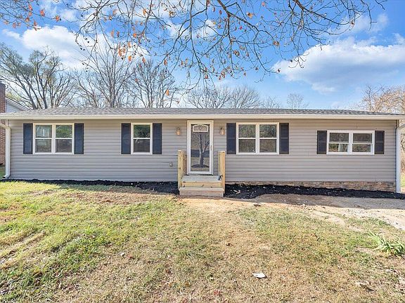 2nd image of 7045 Starlight Ln