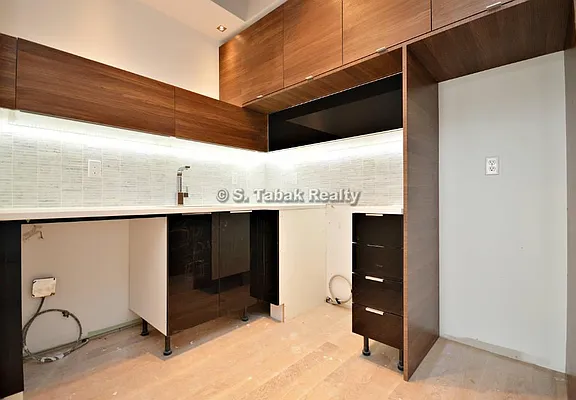 Rented by Duscany Financial Group | media 85