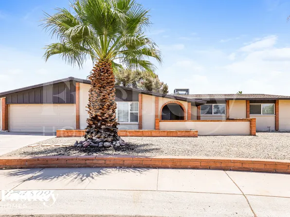 4809 W Laurel Ln, Glendale, AZ 85304