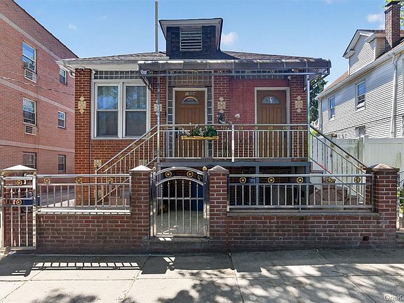 2nd image of 1904 Lacombe Avenue