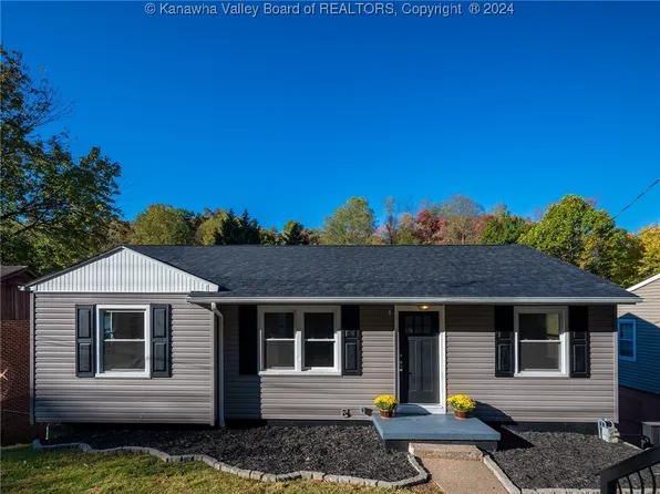 1009 Dominion Way, South Charleston, WV 25309