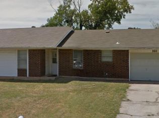161 Hickory Stick Ln, Harrah, OK 73045
