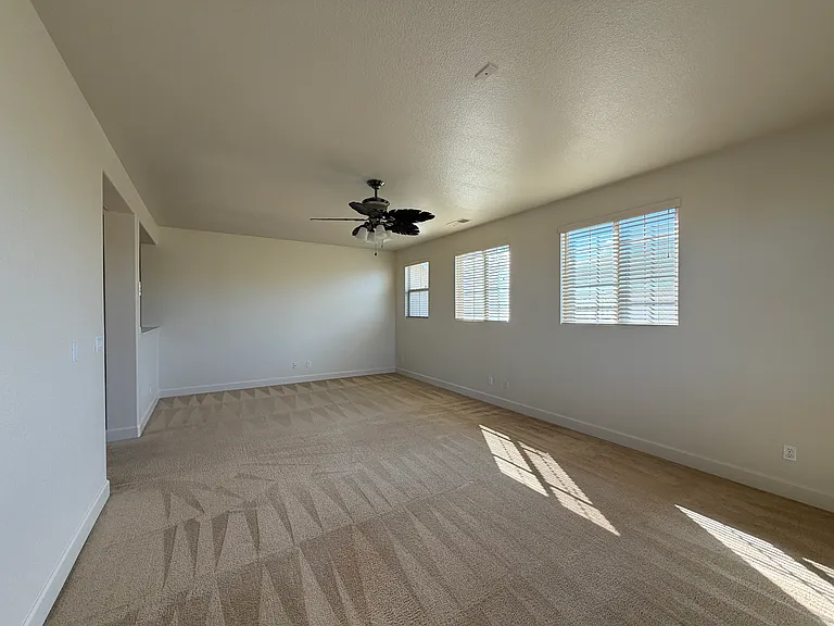 7179 Rutherford Dr — Photo 53