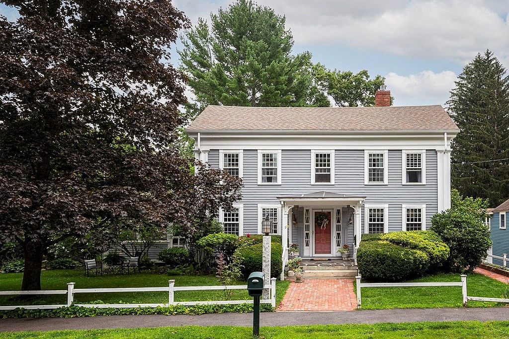 11 South St, Grafton, MA 01519 Zillow