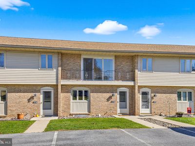 11 Fulton St, Akron, PA, 17501