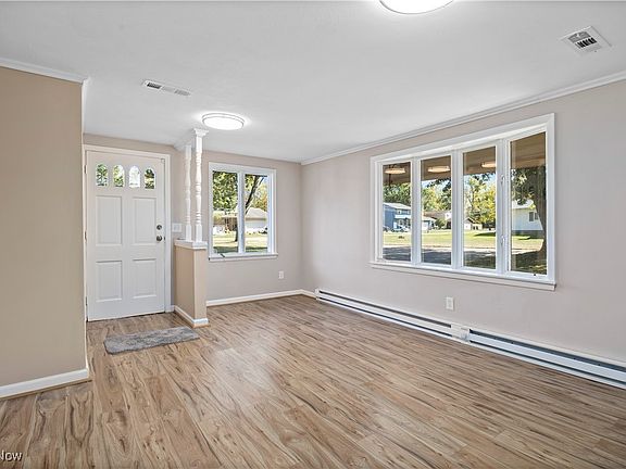 2nd image of 552 Treadway Blvd