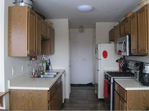 3rd image of 330 Cityside Dr Unit 74
