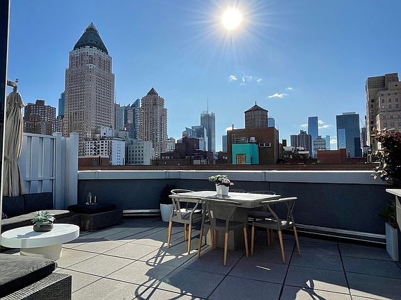 5th image of 425 W 53rd St Ph 5