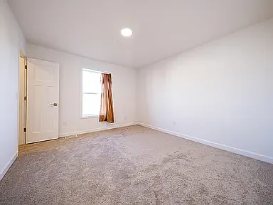 11288 Kingsview Ln N — Photo 15
