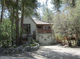1393 Twin Lakes Rd, Wrightwood, CA 92397