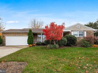 115 Purnell Ave, Cinnaminson, NJ 08077