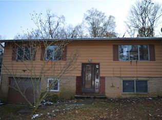 3368 Lullaby Ln, Clinton, OH 44216